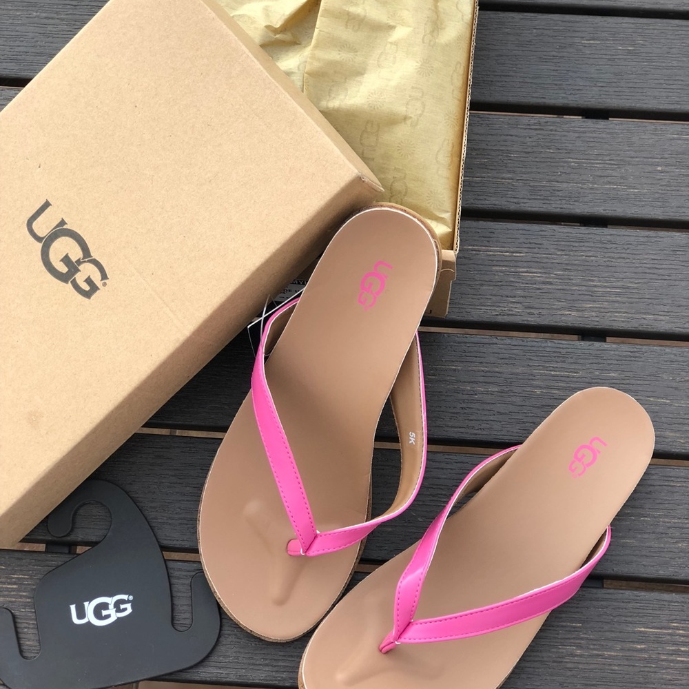 Ugg Pink Sandal